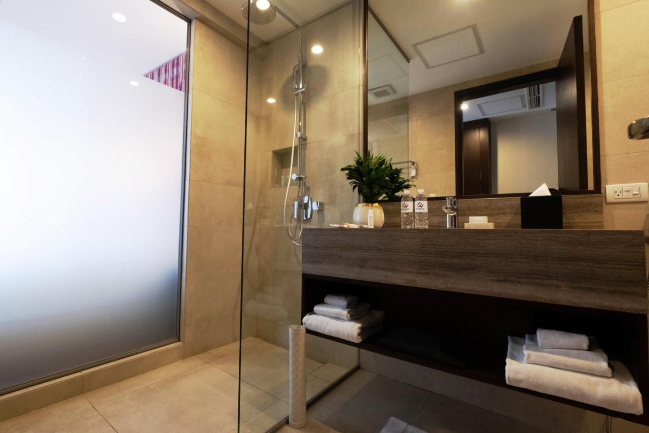 Wynwood Hotel Pasig City Екстер'єр фото