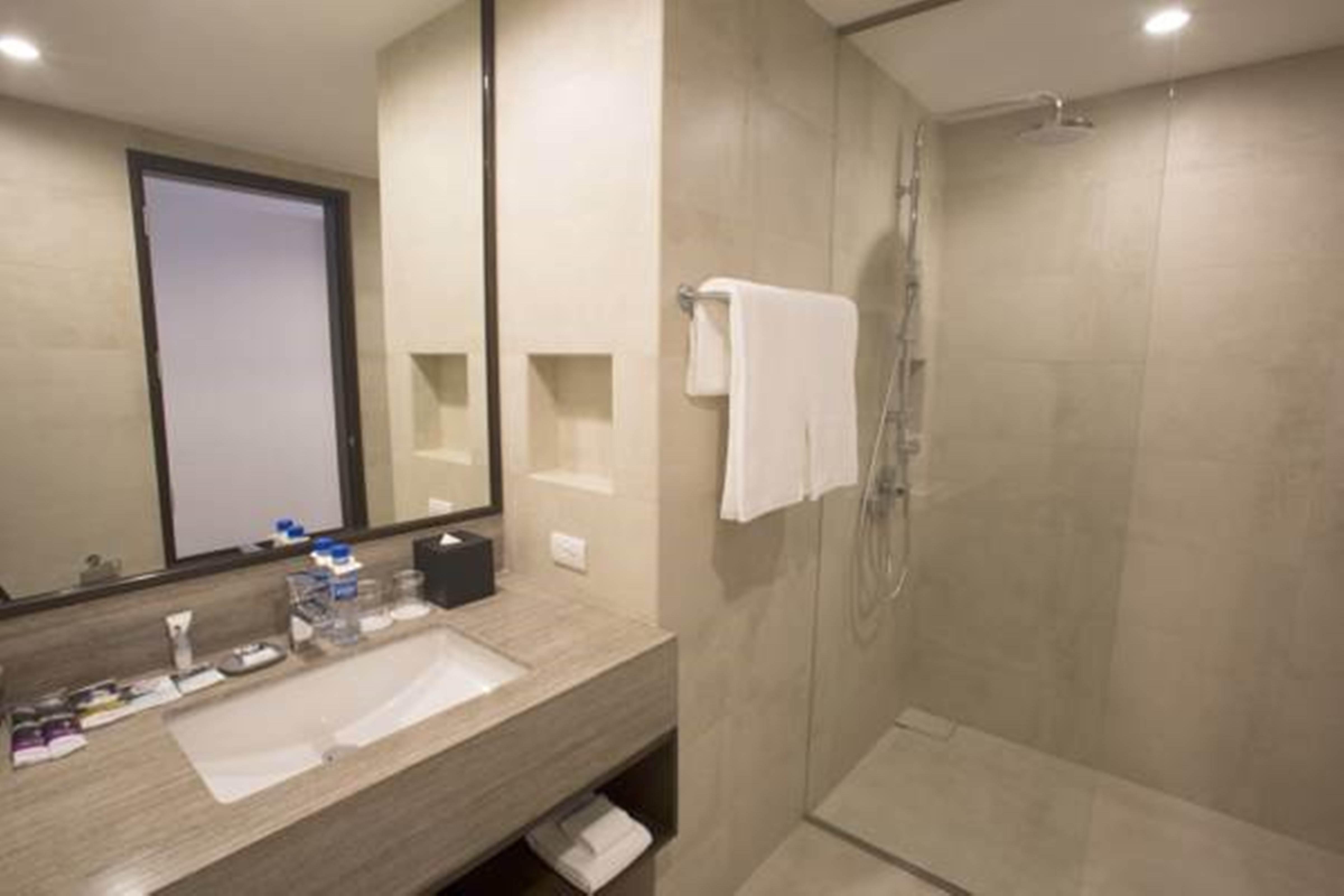 Wynwood Hotel Pasig City Екстер'єр фото